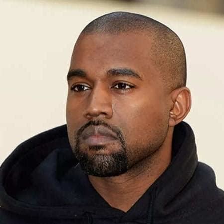 Kanye West – Louie Bags Lyrics 